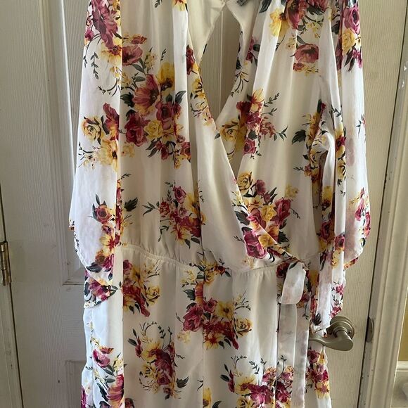 Bailey blue beige floral burgundy,yellow & green Romper fully lined V ne… - Picture 7 of 9